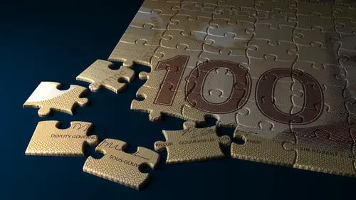 100 dollars