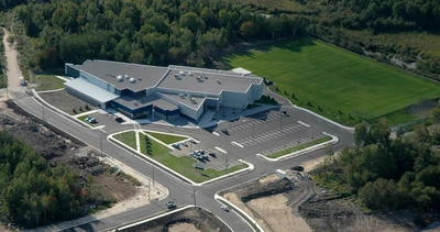 Vue aérienne de l'école